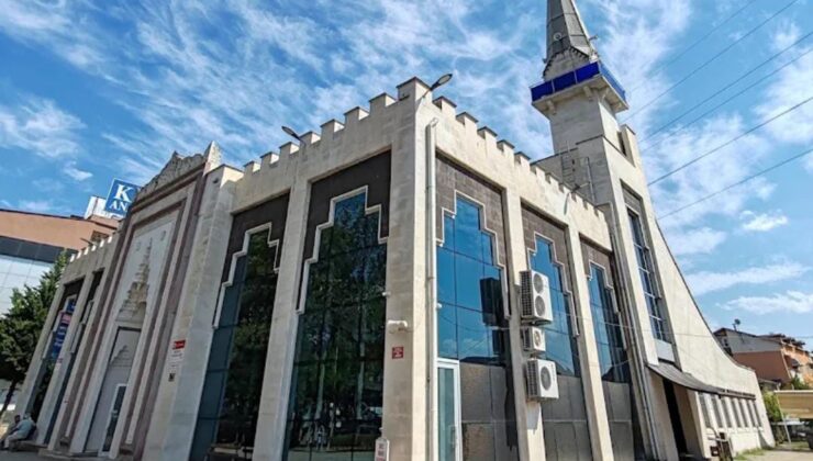 59 Yaşındaki Kadın Caminin Kadınlar Mescidinde Ölü Bulundu