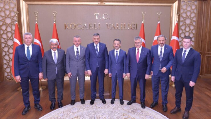 Bakan Çiftçi, Kocaeli temaslarına Valilik ziyaretiyle başladı