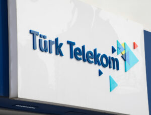 Başiskele’de Fiber İnternet Tepkisi “3 Yıldır Bekliyoruz”