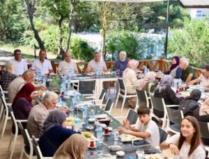 Başkan Erol Ölmez: “Büyüklerimiz Başımızın Tacıdır”