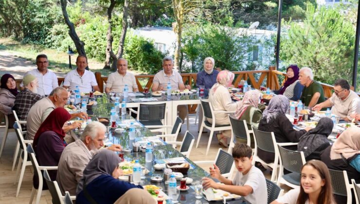 Başkan Erol Ölmez: “Büyüklerimiz Başımızın Tacıdır”
