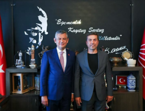 Bülent Sarı’dan yeni siyasi yol mesajı: “Mücadelemize farklı bir zeminde devam edeceğiz”