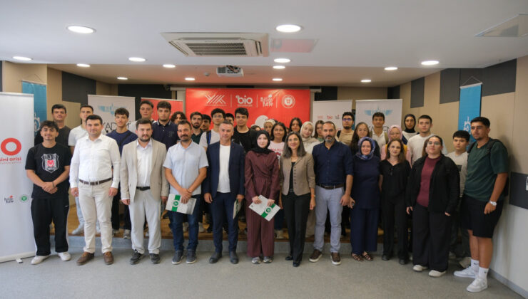 Büyükşehir’den gençlere kariyer desteği