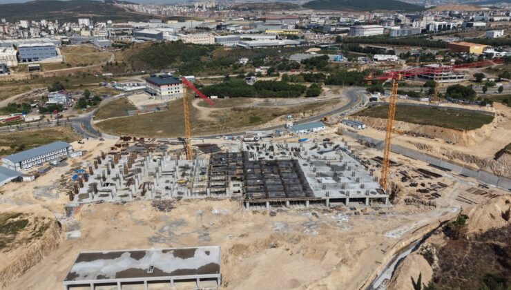 Çayırova Devlet Hastanesi’nin inşaatı hızla ilerliyor
