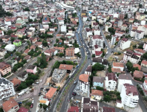 Çayırova Uğur Mumcu Caddesi modern yüzüne kavuşuyor