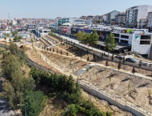 Çayırova’da 18 bin 500 metrekarelik parkta çalışmalar sürüyor