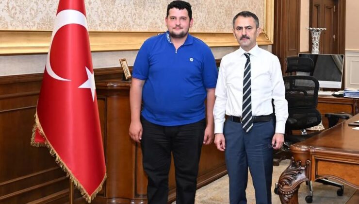 Cimer’e Yazdı, Valiyle Görüştü