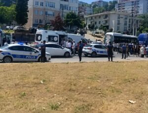 Gölcük’te Dört Araçlı Zincirleme Kaza!