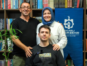 Hayaline Büyükşehir’le Ulaştı, YKS’de Türkiye 470’incisi Oldu