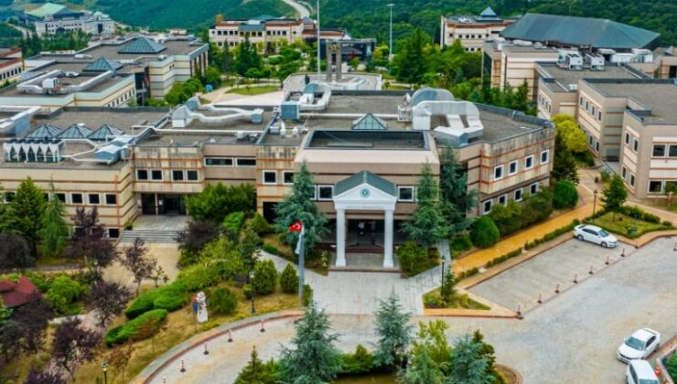 Kocaeli Üniversitesi 7 bin 775 öğrenci alacak