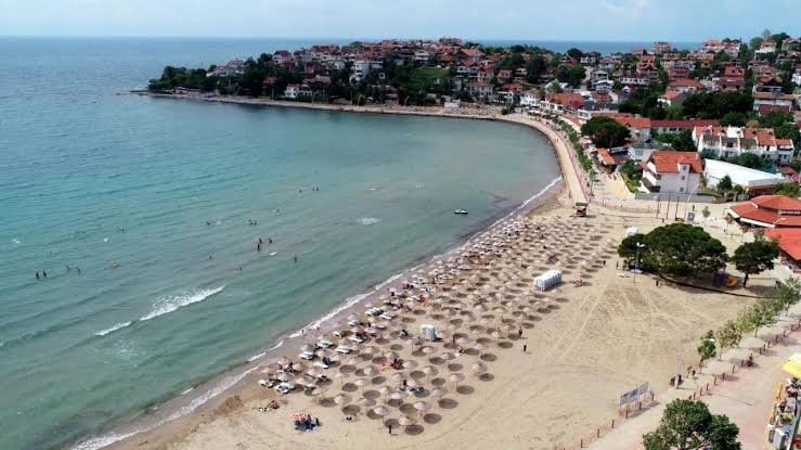 Kocaeli Valiliği’nden kritik duyuru: Kandıra’da tüm plajlara girişler yasaklandı!