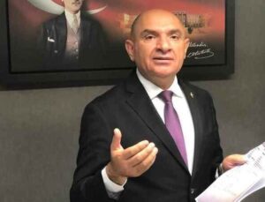Tahsin Tarhan’dan İstifalara Yanıt: “CHP’de Tek Üye Kalsa da Mücadeleden Vazgeçmem”