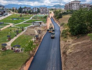 Yeşilyurt Millet Bahçesi’ne Ulaşım Sağlayacak Yol Yenileniyor