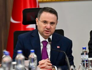 Akın Gürlek: “Hiç Kimse Hukukun Üstünde Değil”