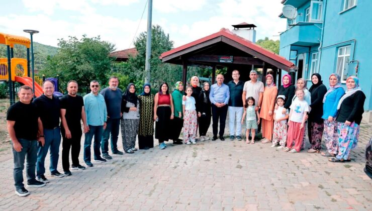 Başkan Söğüt Kırsal Mahallelerde Vatandaşlarla Buluştu