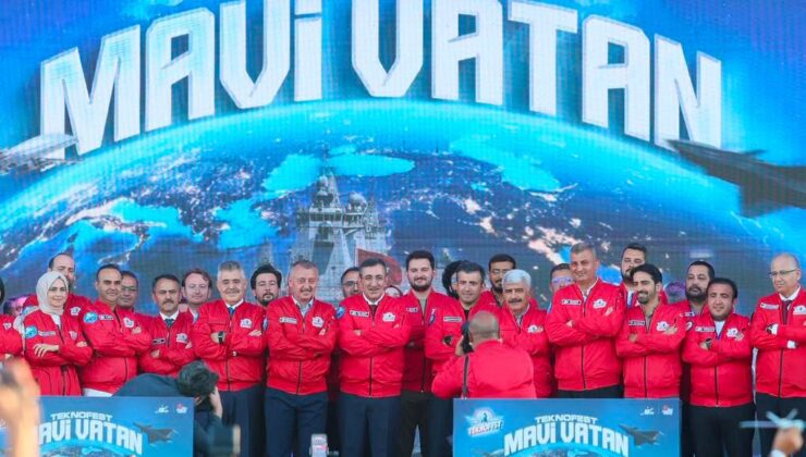 Büyükakın: “TEKNOFEST Mavi Vatan büyük bir gurur yaşattı”