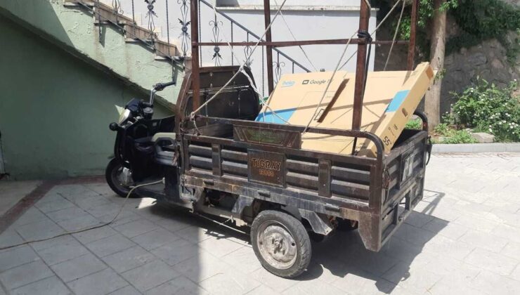 Cami Bahçesine Bırakılan Üç Tekerlekli Bisikletin Aküsü Çalındı