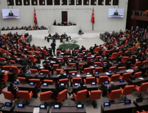 TBMM’de Kritik Mesai: Çocuk Koruma Kanunu Teklifi’nde İlk Maddeler Kabul Edildi!