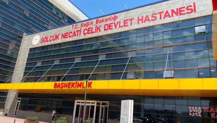 Gölcük Necati Çelik Devlet Hastanesi’nde Tepki Çeken Diyalog: “Ne Ayak Yoğun Bakım?”