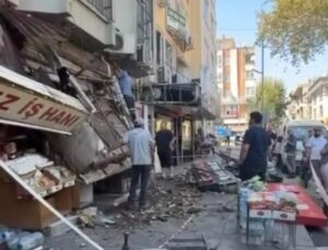 Gölcük’te Tadilat Sırasında Yıkım Paniği: Bir Kişi Mahsur Kaldı
