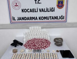 İzmit’te Uyuşturucu Operasyonu: Çok Sayıda Madde Ele Geçirildi