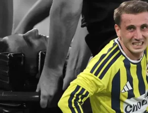 Kerem Aktürkoğlu kafa travması nedeniyle hastaneye kaldırıldı