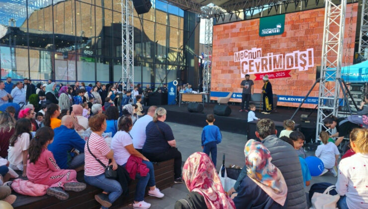 “Mecnun Çevrim Dışı” ile tiyatro heyecanı başlıyor