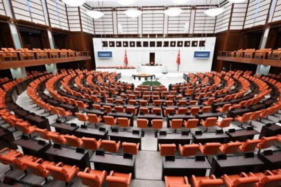 TBMM’de Tatil Planı Değişti: Yoğun Gündem Nedeniyle Mesai Takvimi Uzatıldı
