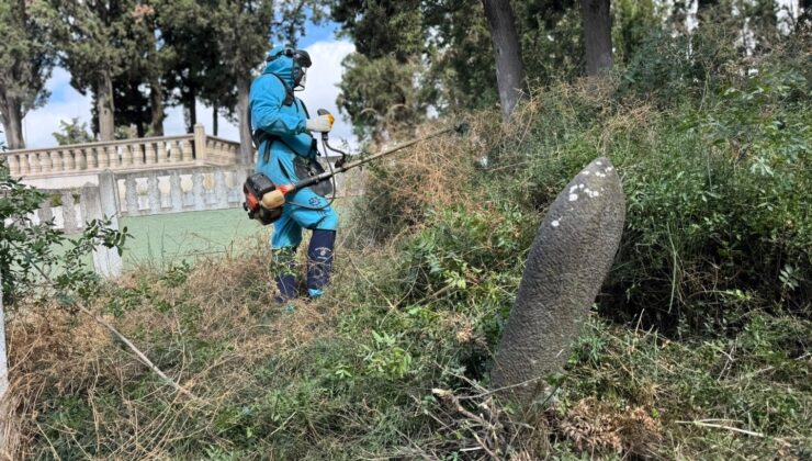Tarihi Mezarlıkta Kapsamlı Düzenleme Çalışmaları Sürüyor