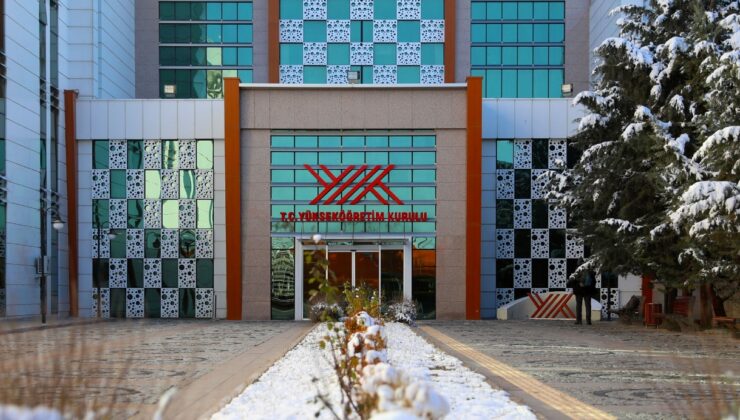 Üniversitelerde Eğitim Yolu Yeniden Açıldı: Öğrenci Affı Resmî Gazete’de Yayımlandı