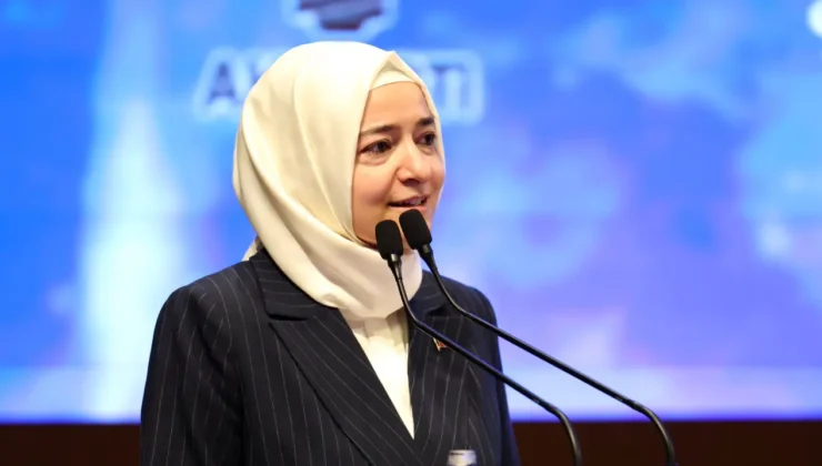 AK Partili Fatma Betül Sayan Kaya tüm görevlerinden istifa etti