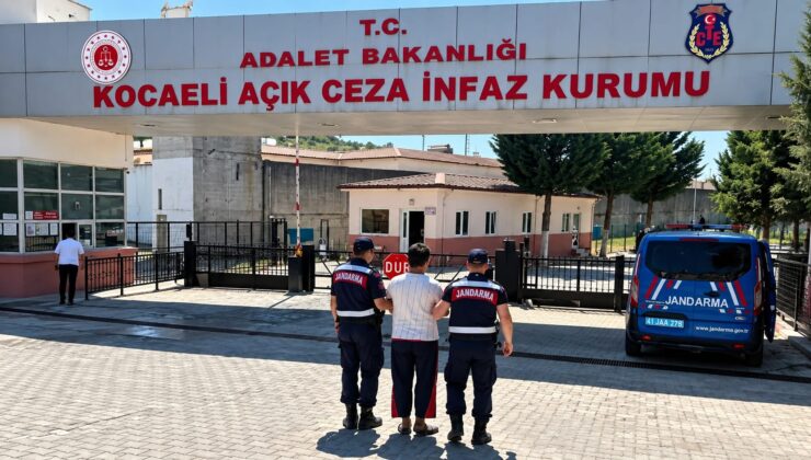 Başiskele Jandarma’dan başarılı takip sonucu 5 yıl 1 ay cezası bulunan şahıs Kartepe’de yakalandı