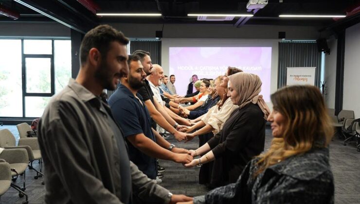 Başiskele’de Aile Okulu, Güçlü Yarınlara Kapı Aralıyor