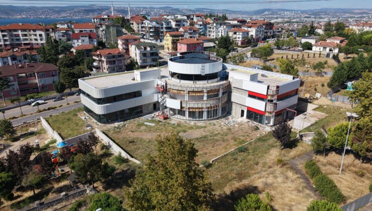 Başiskele’de Çocuklara Özel Yeni Yaşam Alanı Gün Sayıyor