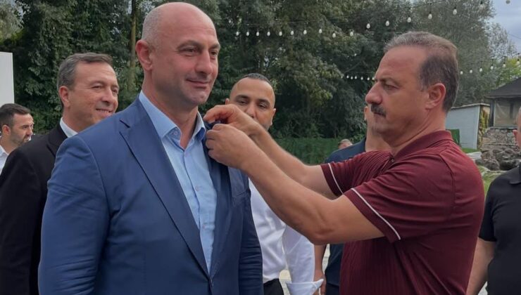 Başiskele’de siyaseti hareketlendiren atama: Niyazi Mutlu İlçe Başkanı Oldu