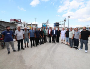 Büyükakın Geleneği Bozmadı: Yeni Sezonda Karamürselli Balıkçılarla Buluştu