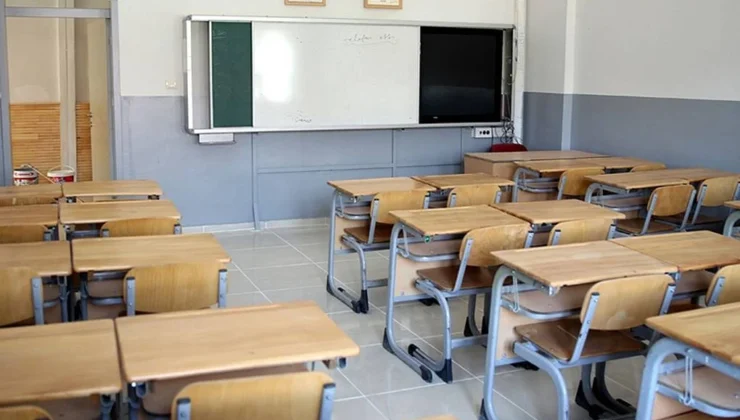 Deprem sonrası Şanlıurfa’da eğitime bir gün ara verildi