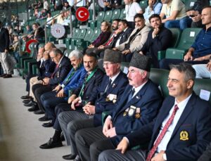 Gazilerimiz Kocaelispor’un Heyecanına Ortak Oldu