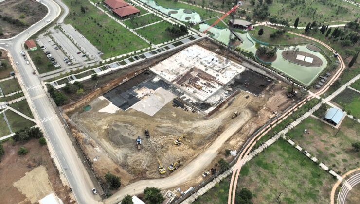Gebze’de dev cami projesinde çalışmalar devam ediyor