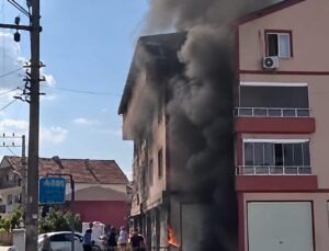 Gölcük Yeni Mahalle’de markette yangın paniği