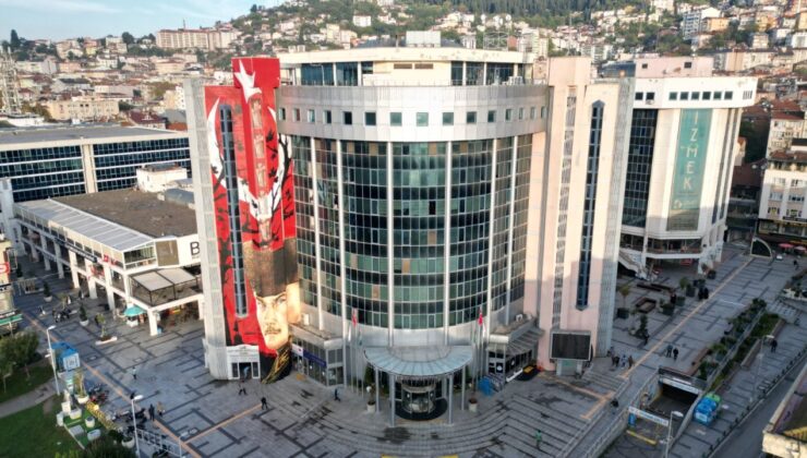 İzmit Belediyesi Soruşturmasında Peş Peşe Tahliyeler!