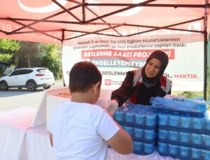 İzmit’te “Beslenme Saati” yeniden öğrencilerle buluşuyor