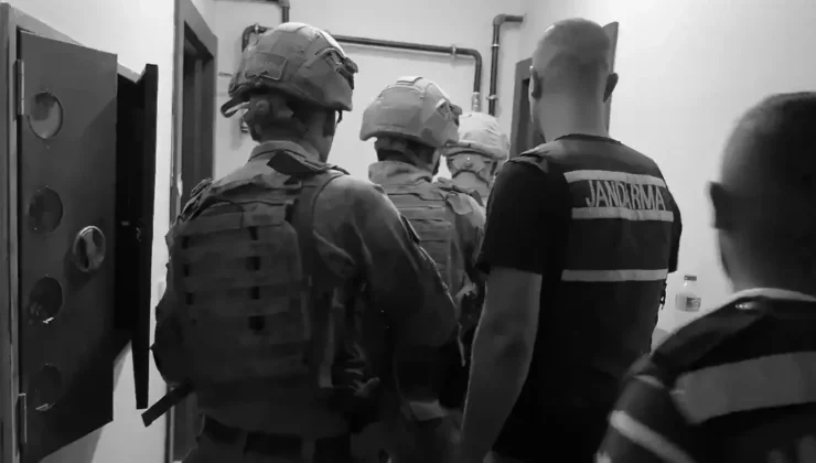 Kocaeli merkezli 5 ilde operasyon: 53 şüpheli gözaltında