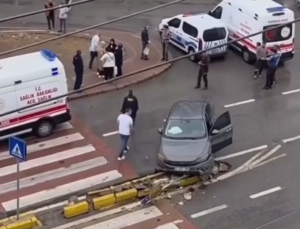 Köşklüçeşme’de trafik kazası: 2 yaralı