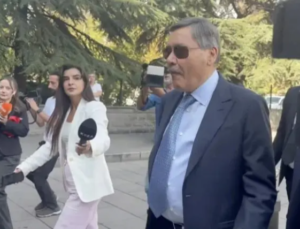Melih Gökçek ifade vermek için Ankara Adliyesi’ne geldi!