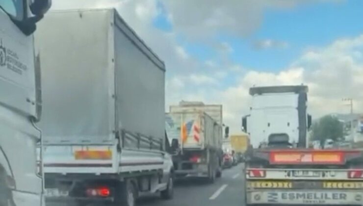 Okullar Açılmadan Trafik Yoğunluğu Arttı