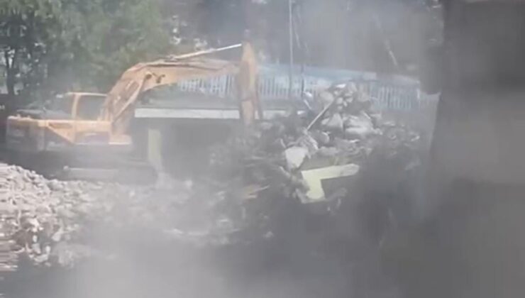 Yıkım Tozu Esnafı İsyan Ettirdi: “Gitsin Dükkanını Temizlesin”
