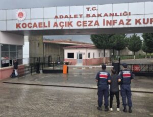 12 yıl 4 aylık hapis cezasıyla aranıyordu, yakayı ele verdi