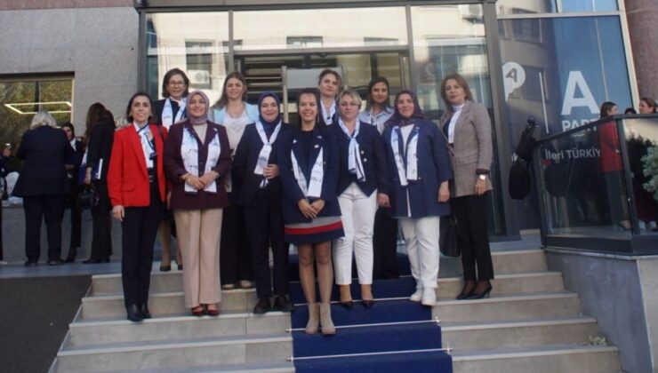 Anahtar Parti Kadın Kolları Ankara’da bir araya geldi