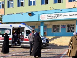 Başakşehir’de okulda bıçaklı saldırı: 8 kişi yaralandı
